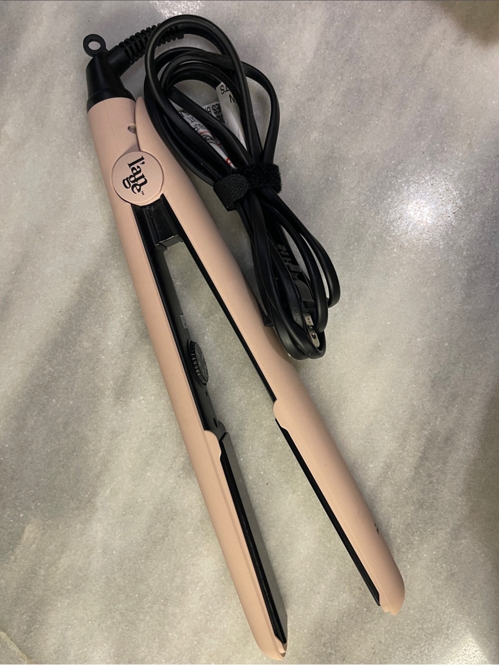 Lange Blush Pink Flat Iron with Black Plates